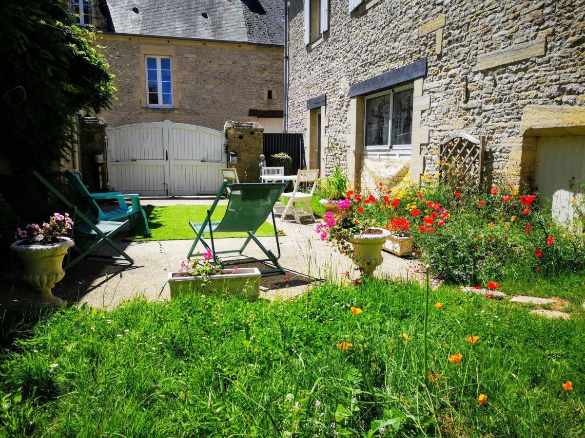 Villa Athena,Sejour Bien-Etre Et Ethique Meuvaines Exterior foto