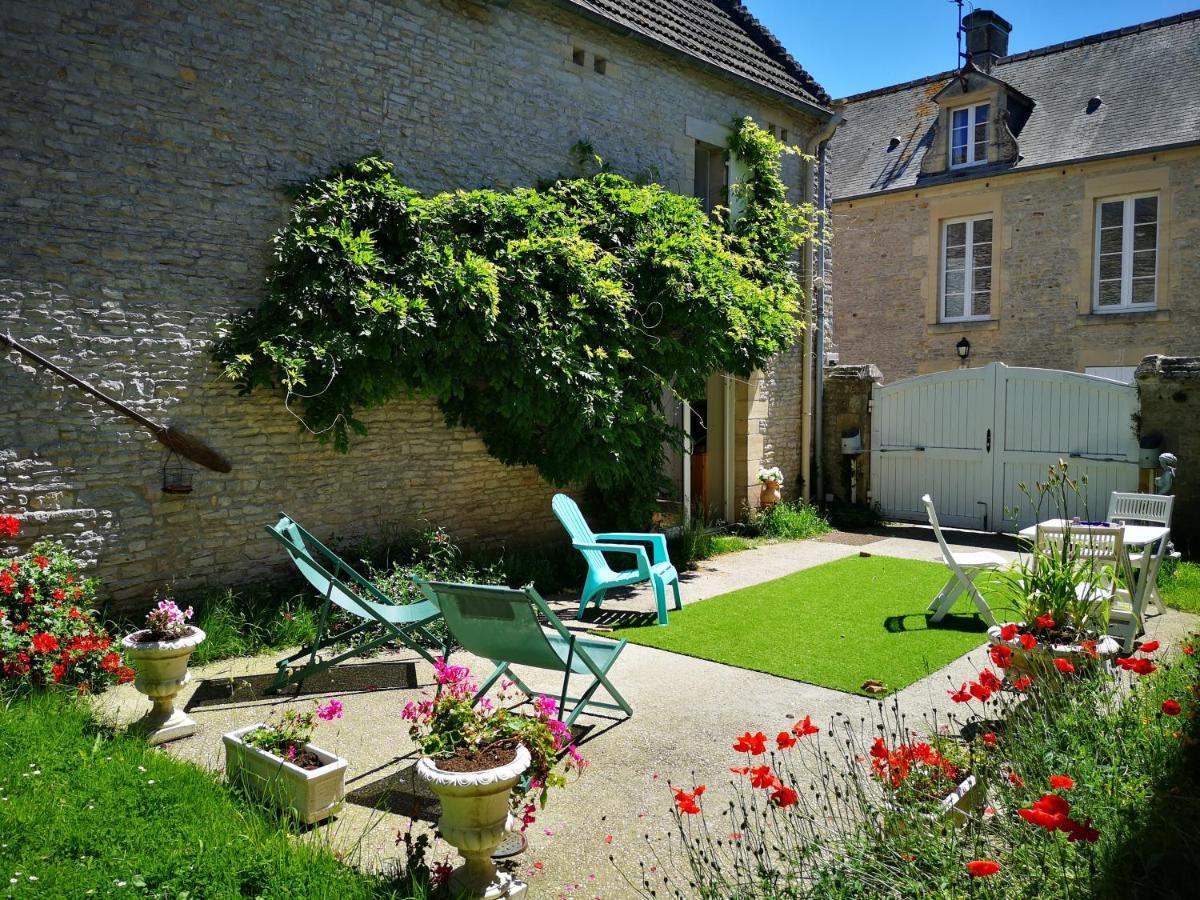 Villa Athena,Sejour Bien-Etre Et Ethique Meuvaines Exterior foto